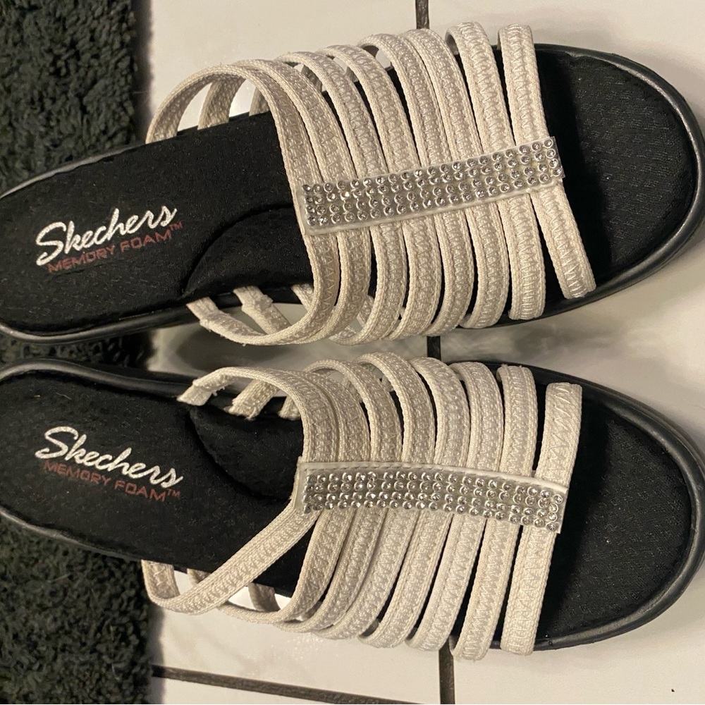 Skechers Women's Silver Multi-Strap Rhinestone Slide Sandals size 9